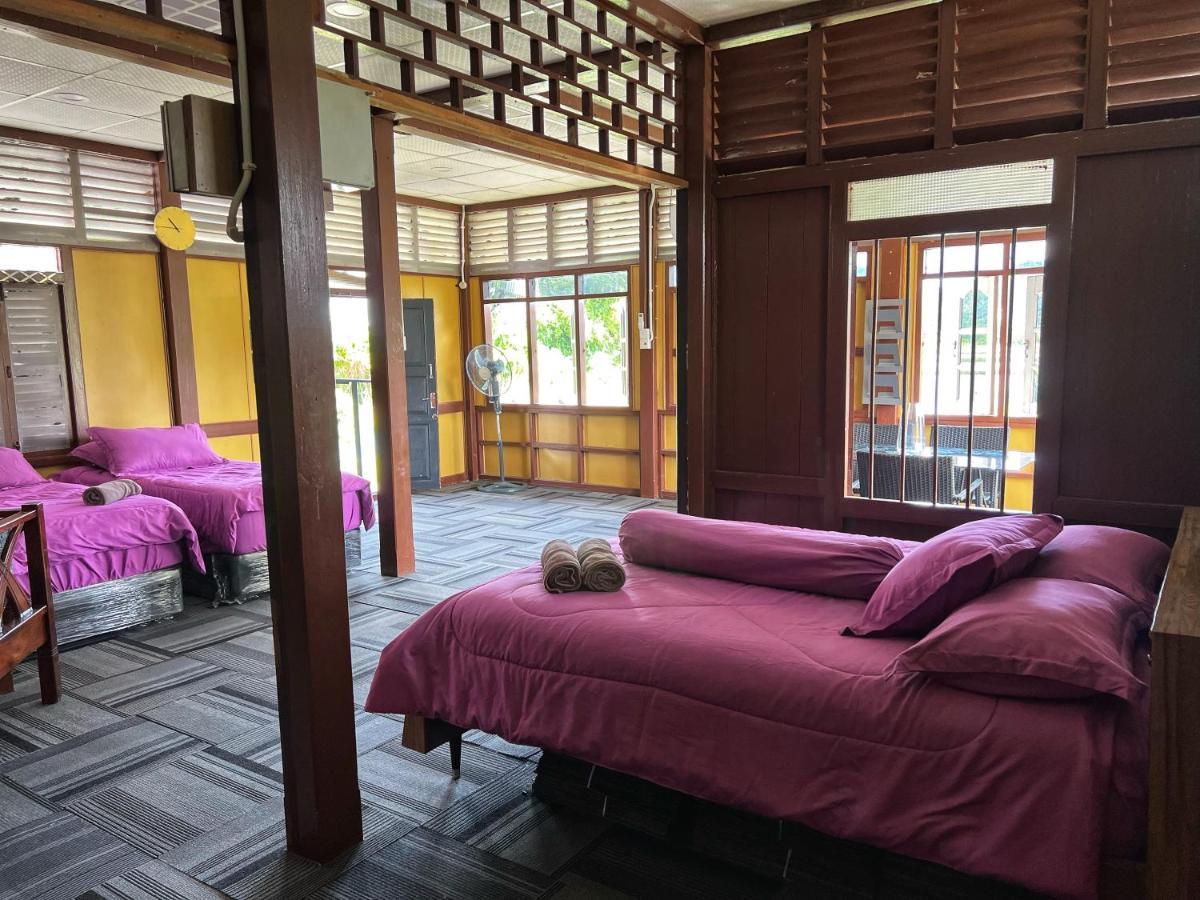 Kejora Homestay Kangar Exterior photo