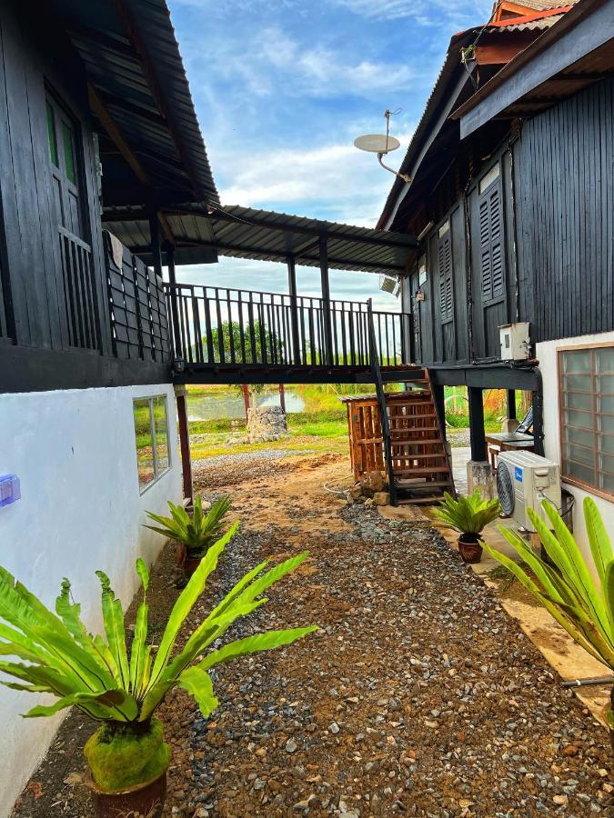 Kejora Homestay Kangar Exterior photo