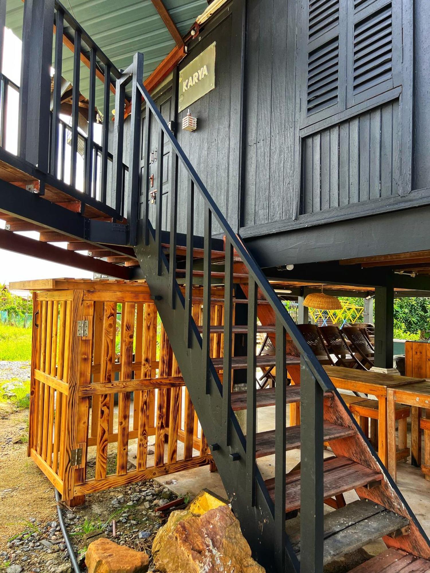 Kejora Homestay Kangar Exterior photo