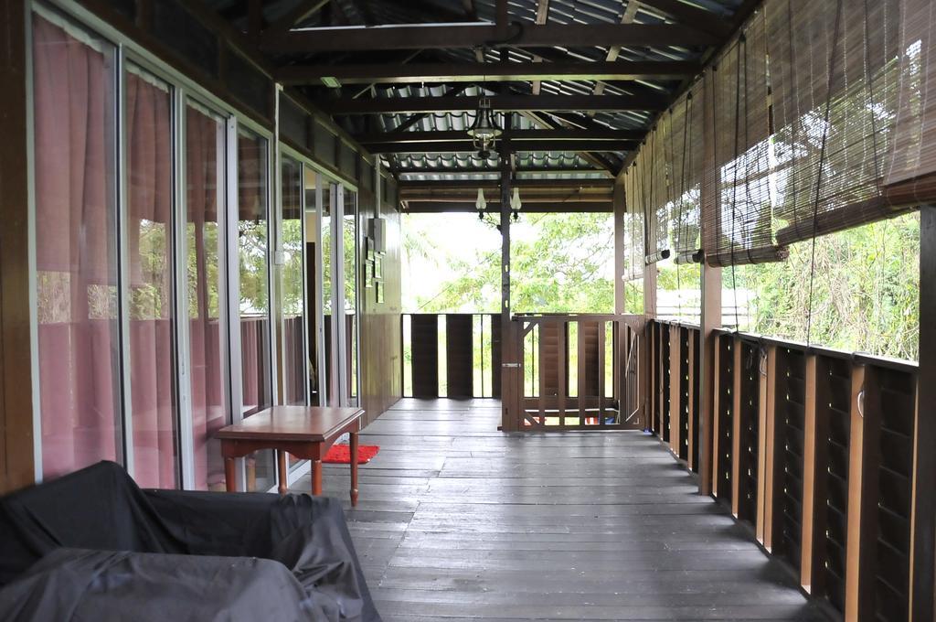 Kejora Homestay Kangar Exterior photo