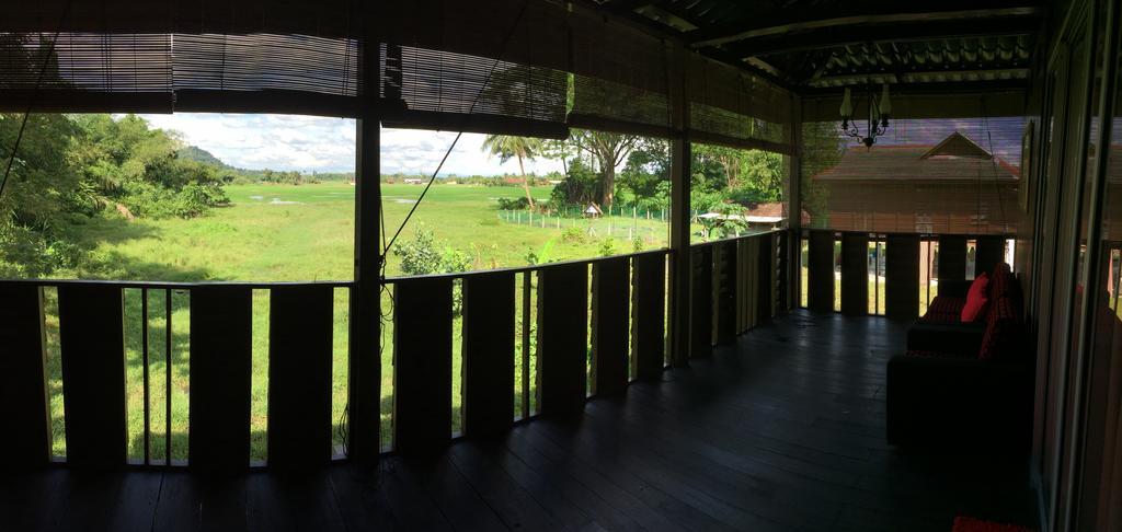 Kejora Homestay Kangar Exterior photo