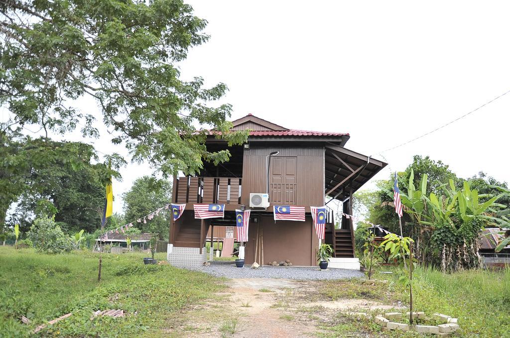 Kejora Homestay Kangar Exterior photo